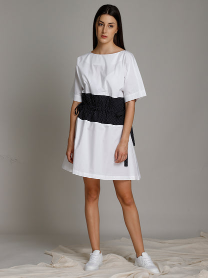 CONTRAST DETAILED TIE UP DRESS